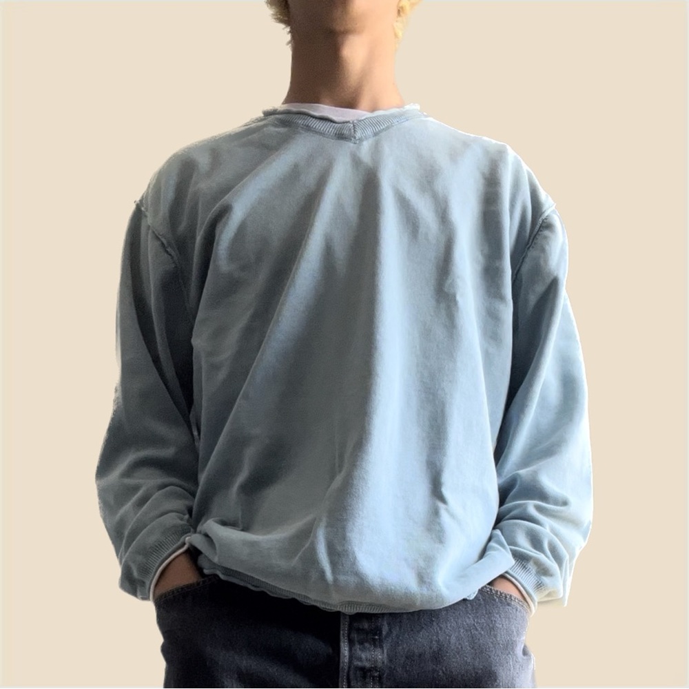 Vintage Large Y2K 90s Oldschool Baby Blue Indie Sweater